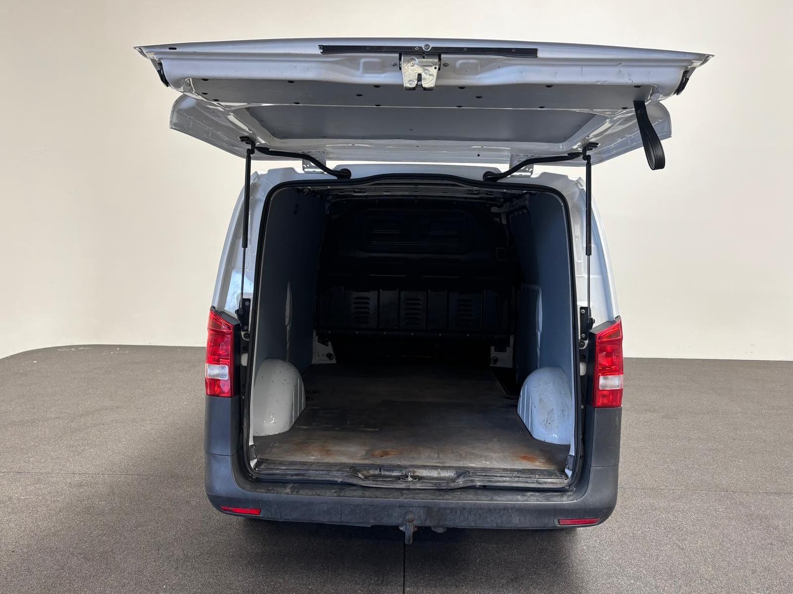 Mercedes-Benz Vito 114 CDI Extra Lang thumbnail 3
