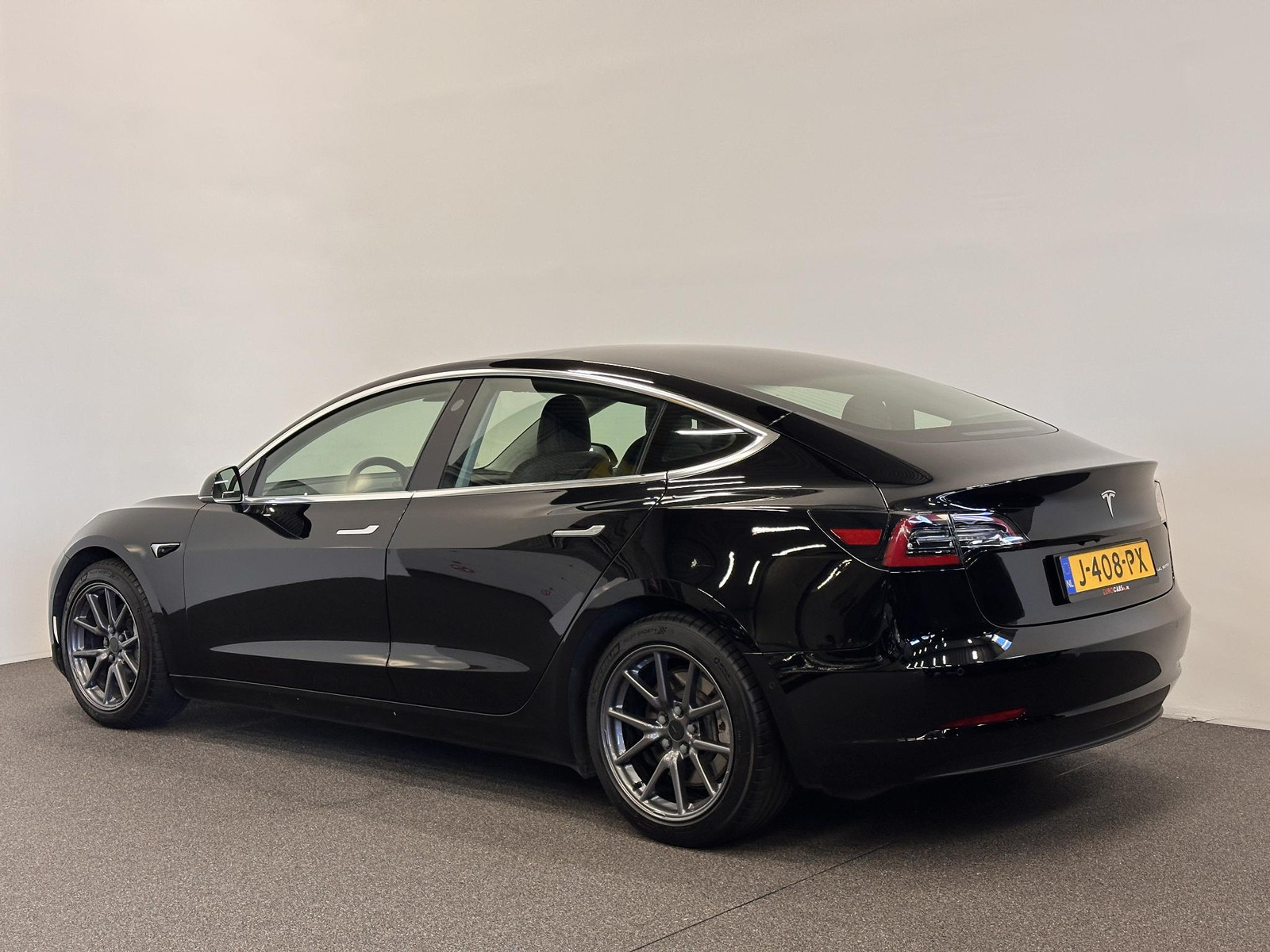 Tesla Model 3 Long Range AWD 75 kWh