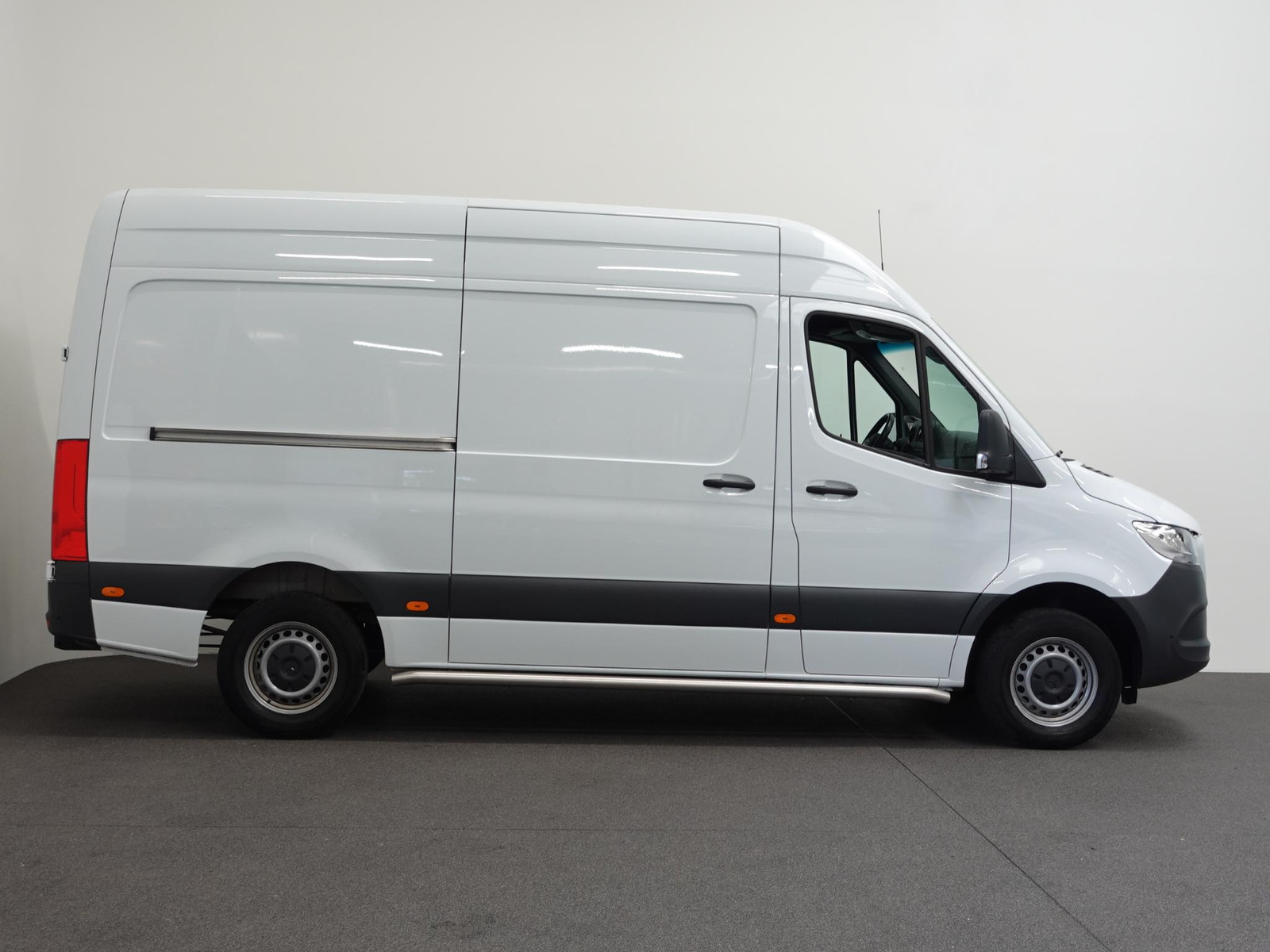 Mercedes-Benz Sprinter 315 1.9 CDI L2H2 RWD Automaat thumbnail 4