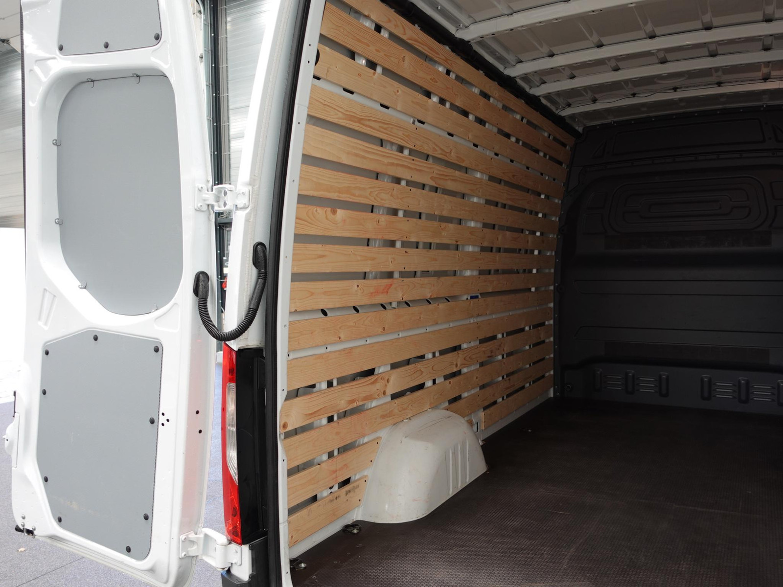 Mercedes-Benz Sprinter 315 1.9 CDI L2H2 RWD Automaat thumbnail 8