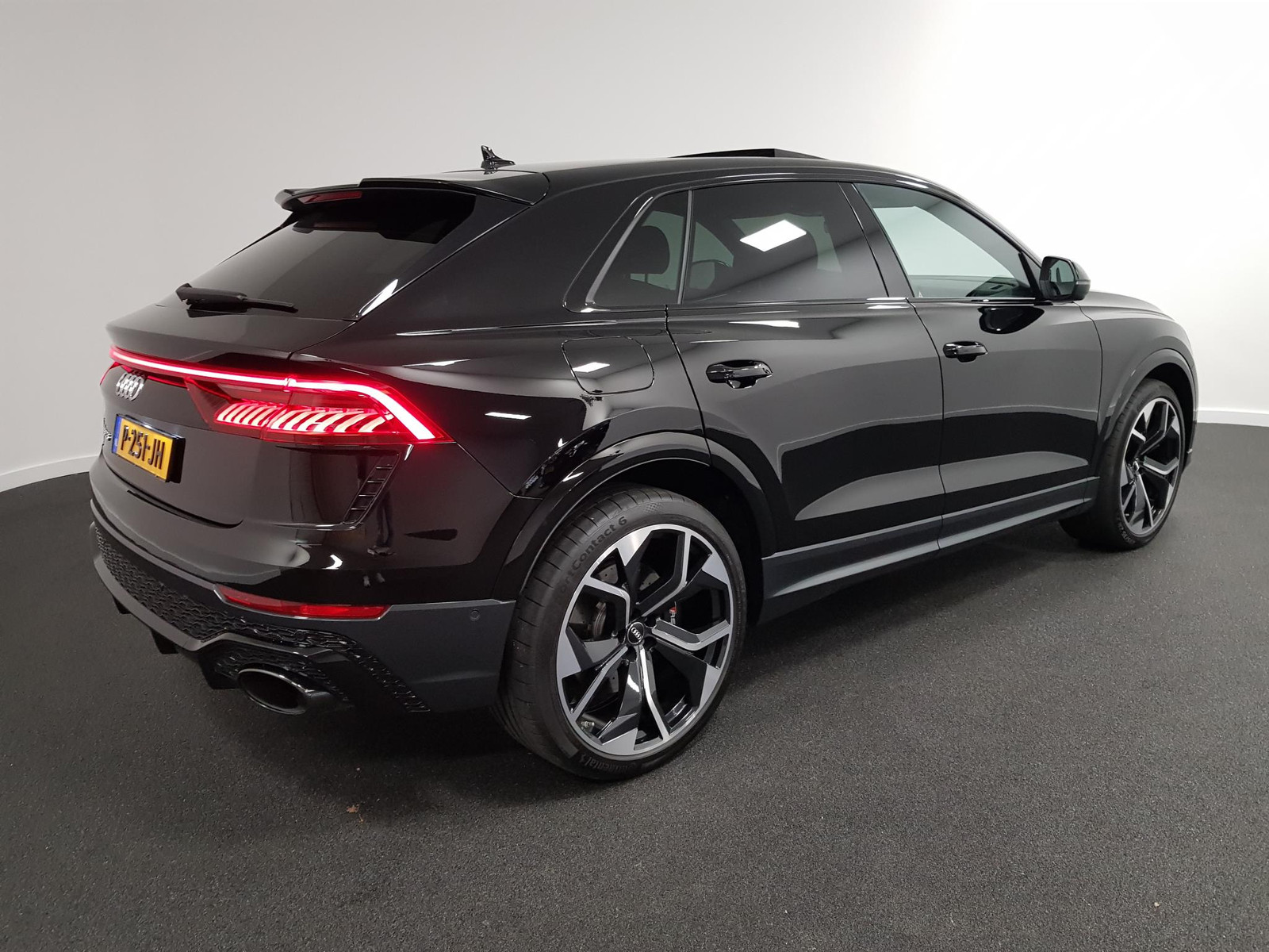 Audi Q8 4.0 TFSI RS Q8 Quattro 600pk!