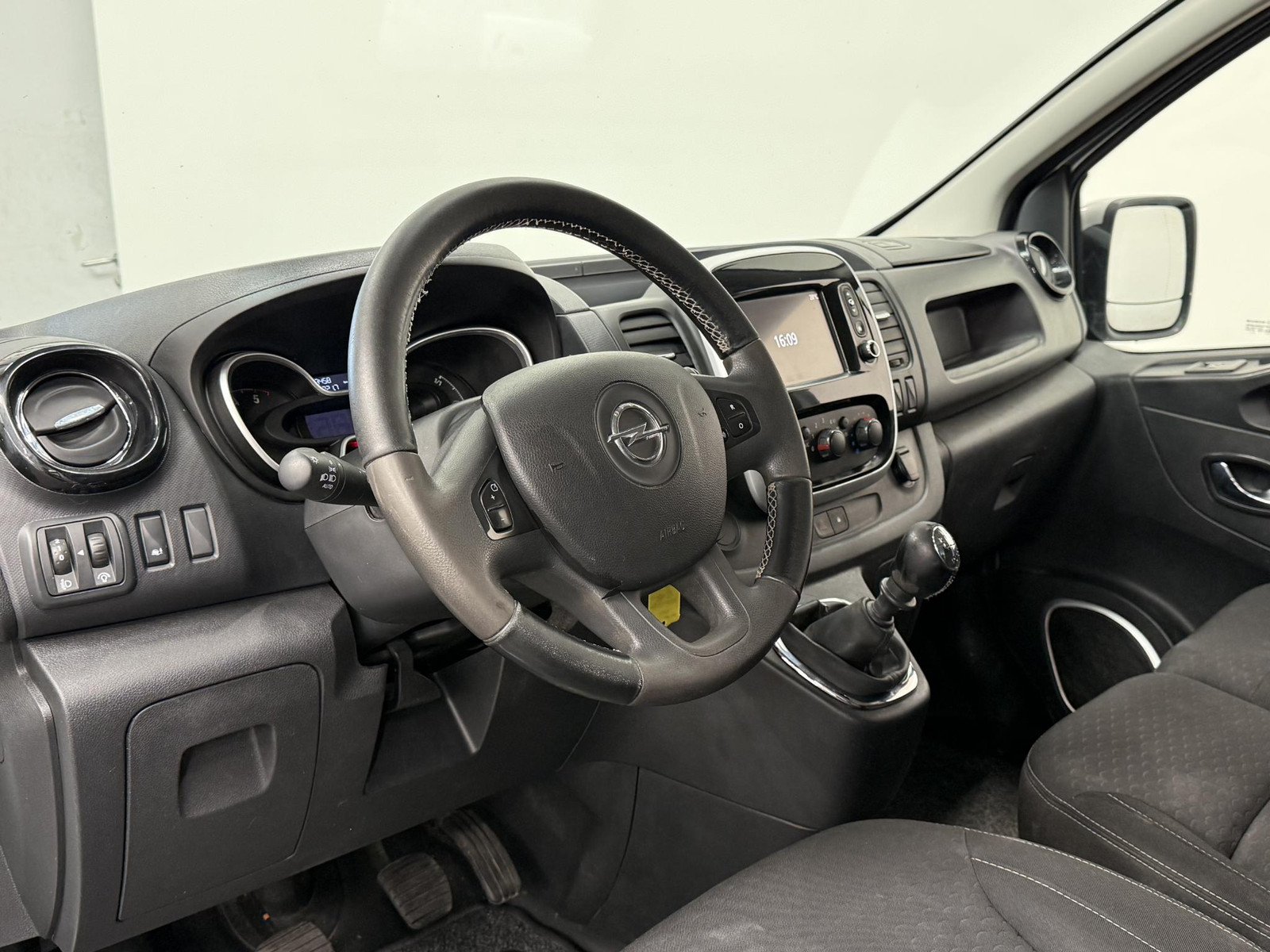 Opel Vivaro 1.6 CDTI L2H1 Sport EcoFlex thumbnail 7