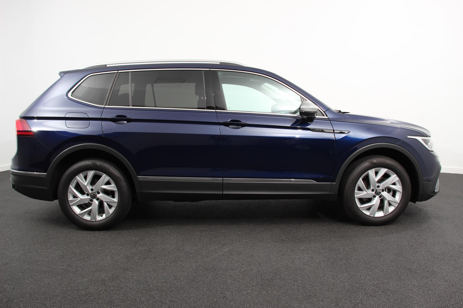 Volkswagen Tiguan Allspace 1.5 TSI 150pk DSG Life 7p. thumbnail 3