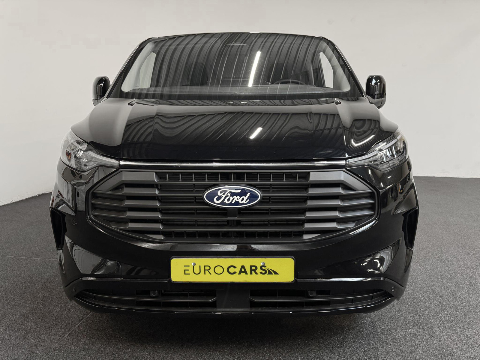 Ford Transit Custom 320 2.0 TDCI L2H1 Limited Automaat Nieuw Model