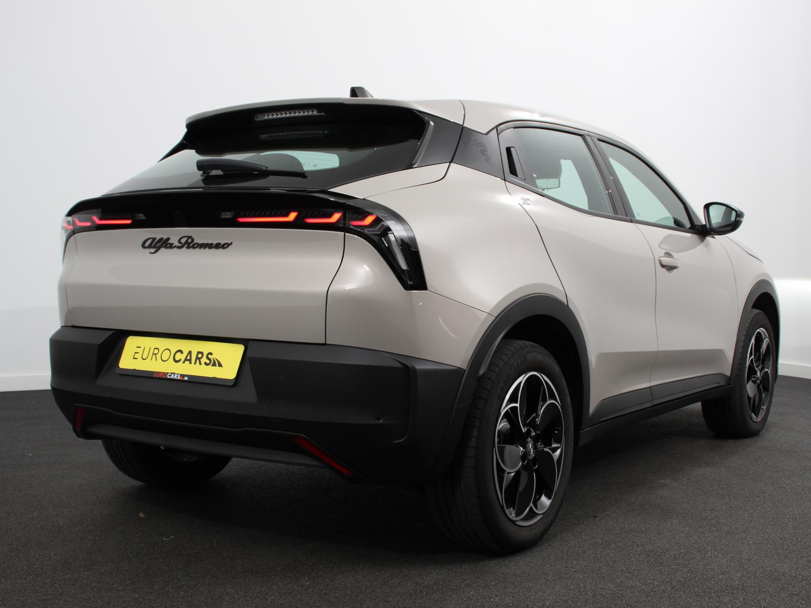 Alfa Romeo Junior Elettrica Automaat 156PK