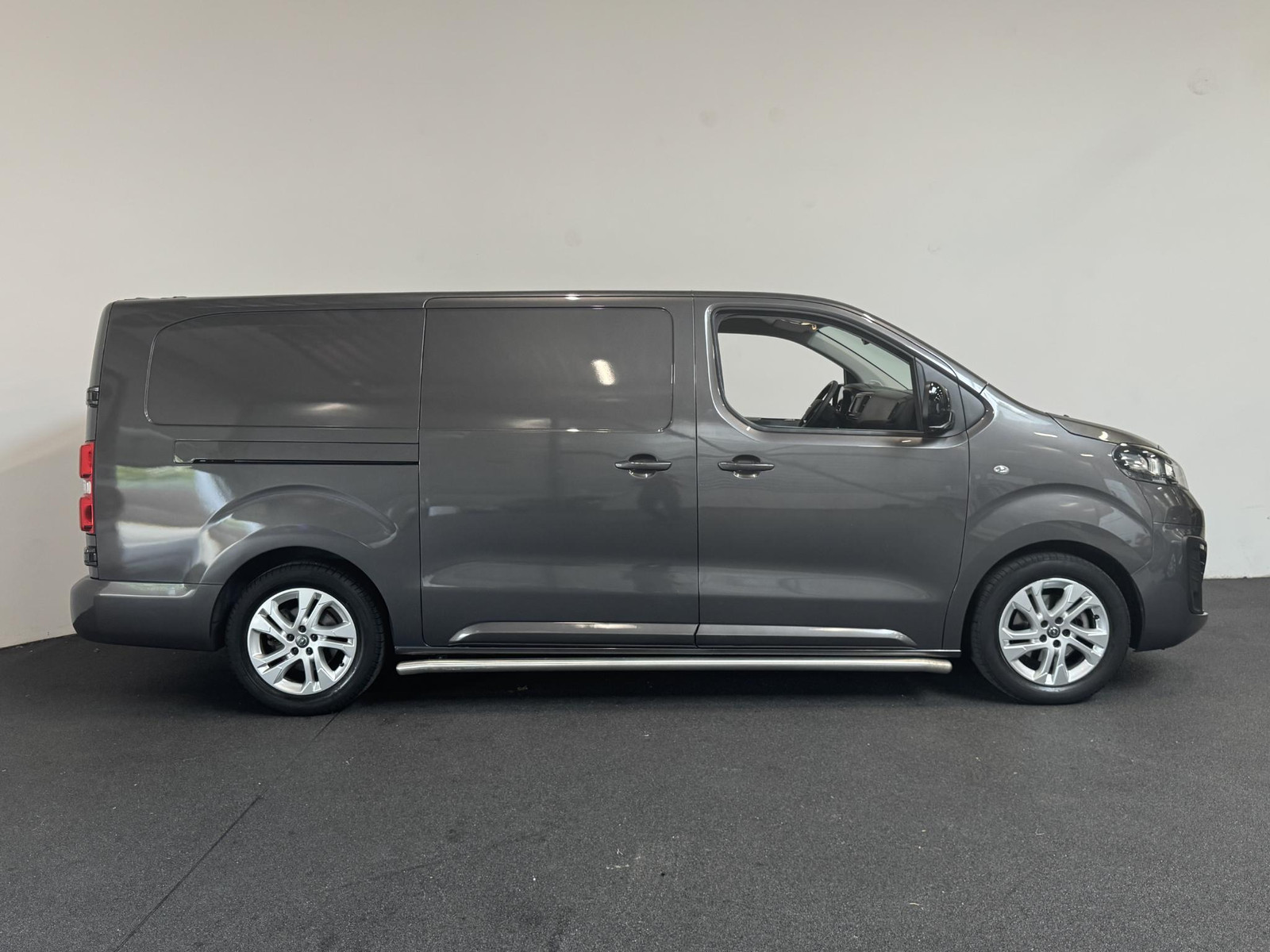 Opel Vivaro-e L3H1 Edition 75 kWh