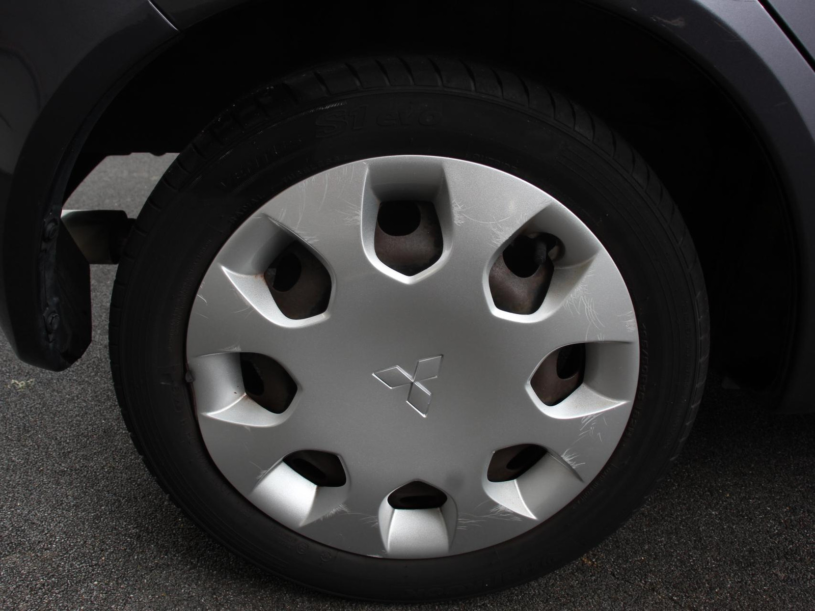 Mitsubishi Colt 1.5 Automaat Invite thumbnail 3