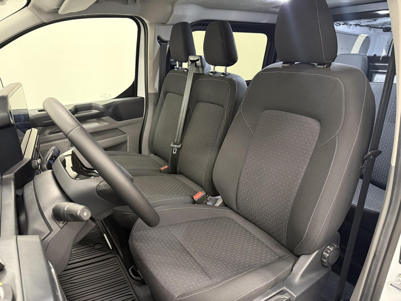 Ford Transit Custom 300 2.0 TDCI L2H1 Trend NM Automaat Dubbele Cabine