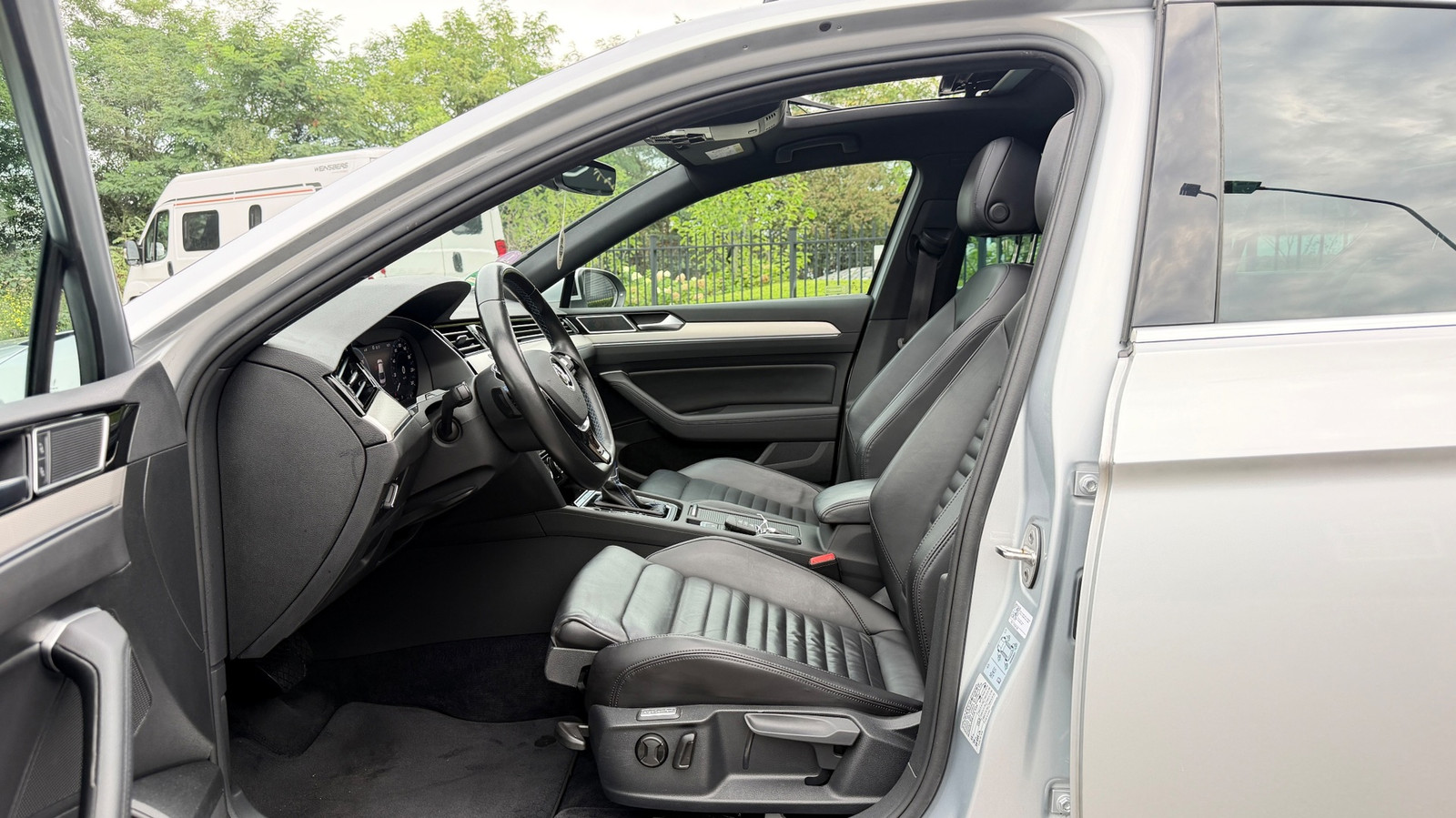 Volkswagen Passat 1.4 TSI GTE 218PK Panoramadak Virtual Display Leer Navi Led-Xenon 360"Camera
