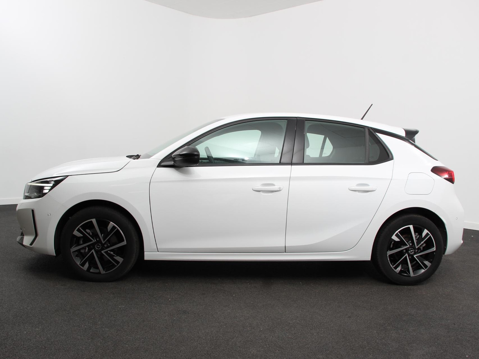 Opel Corsa 1.2 Turbo 100pk Automaat Hybrid GS-Line thumbnail 6