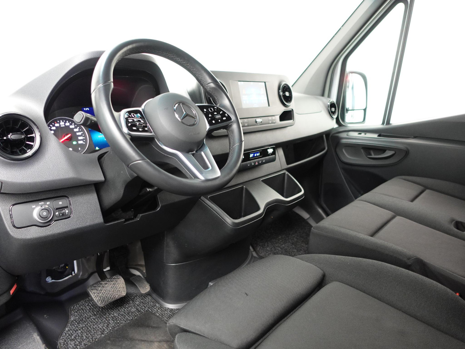 Mercedes-Benz Sprinter 315 CDI Automaat L2H2 PRO thumbnail 9