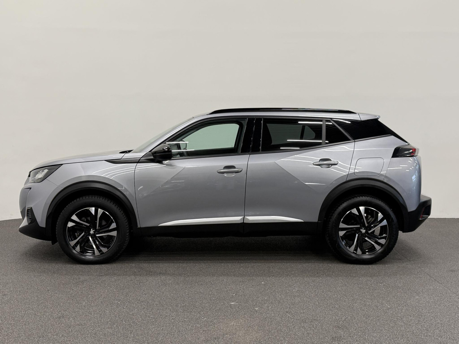 Peugeot 2008 1.2 PureTech 130pk Allure S&S Automaat