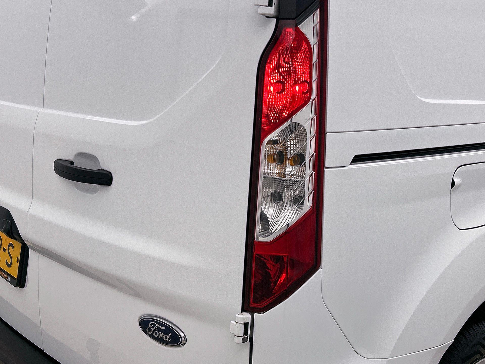 Ford Transit Connect 1.5 EcoBlue Automaat L2 Trend