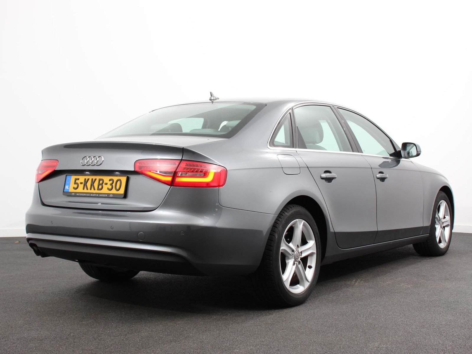 Audi A4 Limousine 1.8 TFSI Automaat Business Edition thumbnail 4