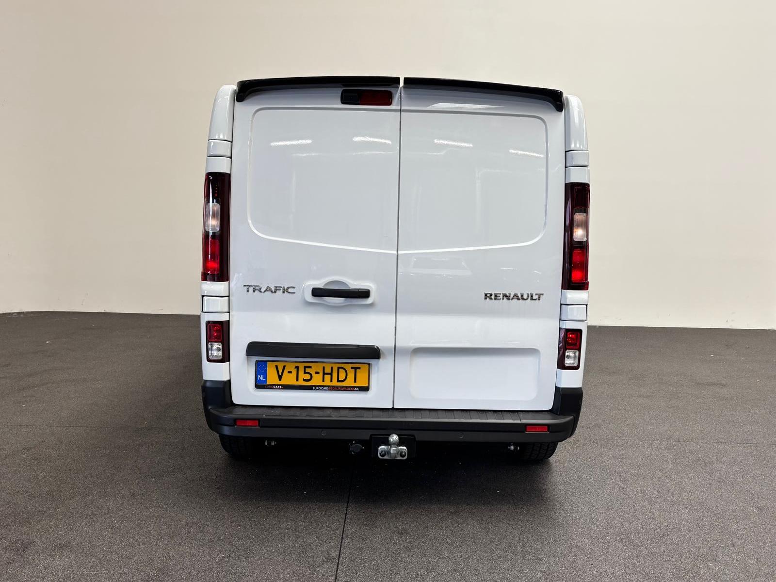Renault Trafic 2.0 Blue dCi 150PK L2H1 EC Sport Edition Automaat thumbnail 10