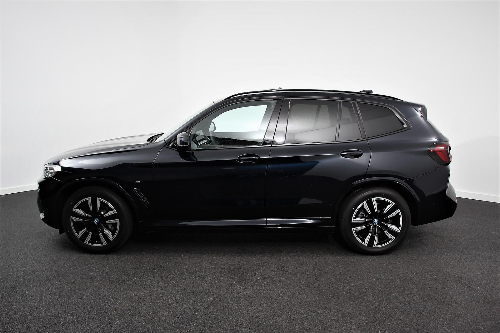 BMW iX3 Executive M-Sport 80 kWh