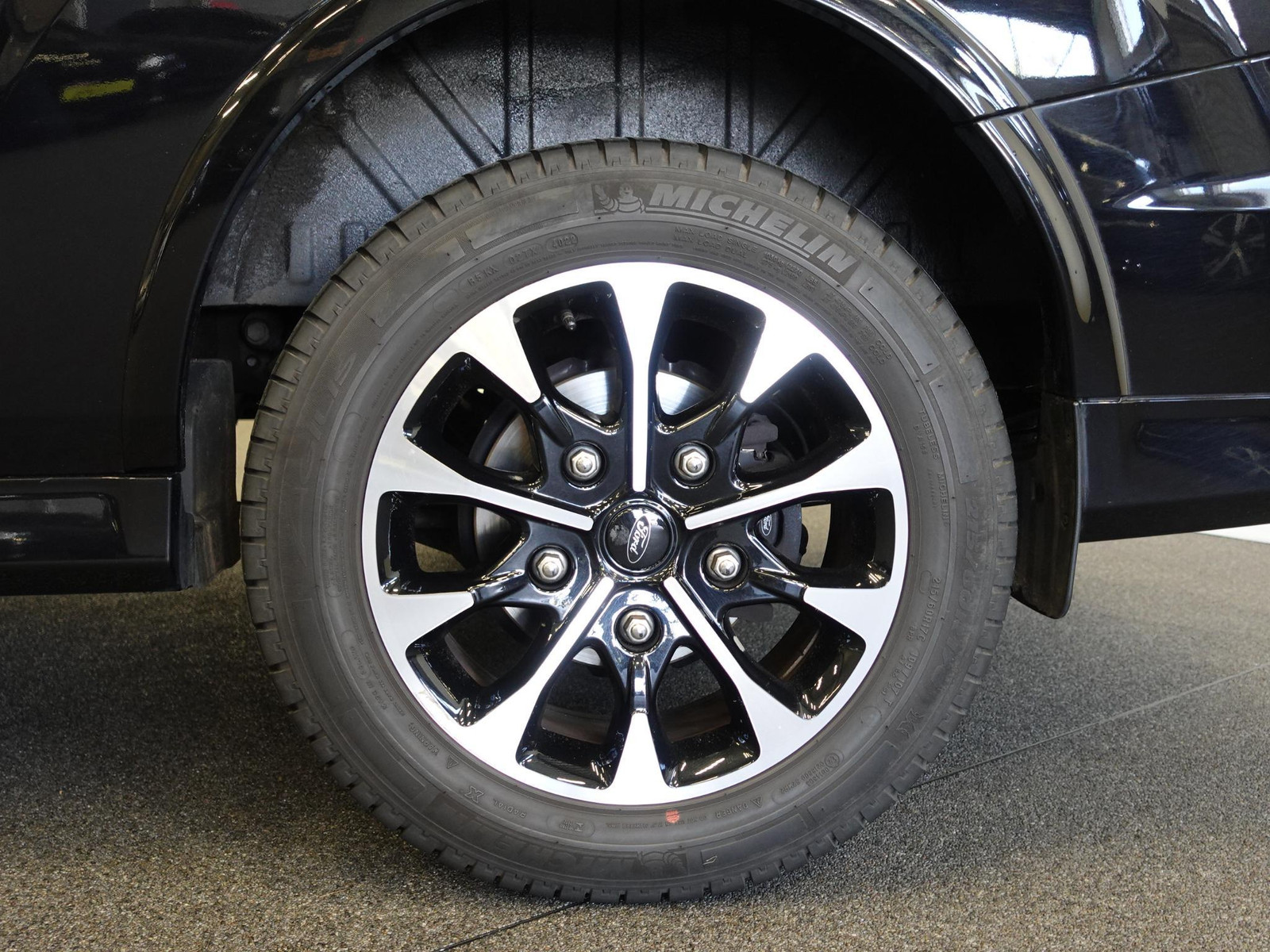 Ford Transit Custom 320 2.0 TDCI L2H1 Sport 170PK Automaat thumbnail 6