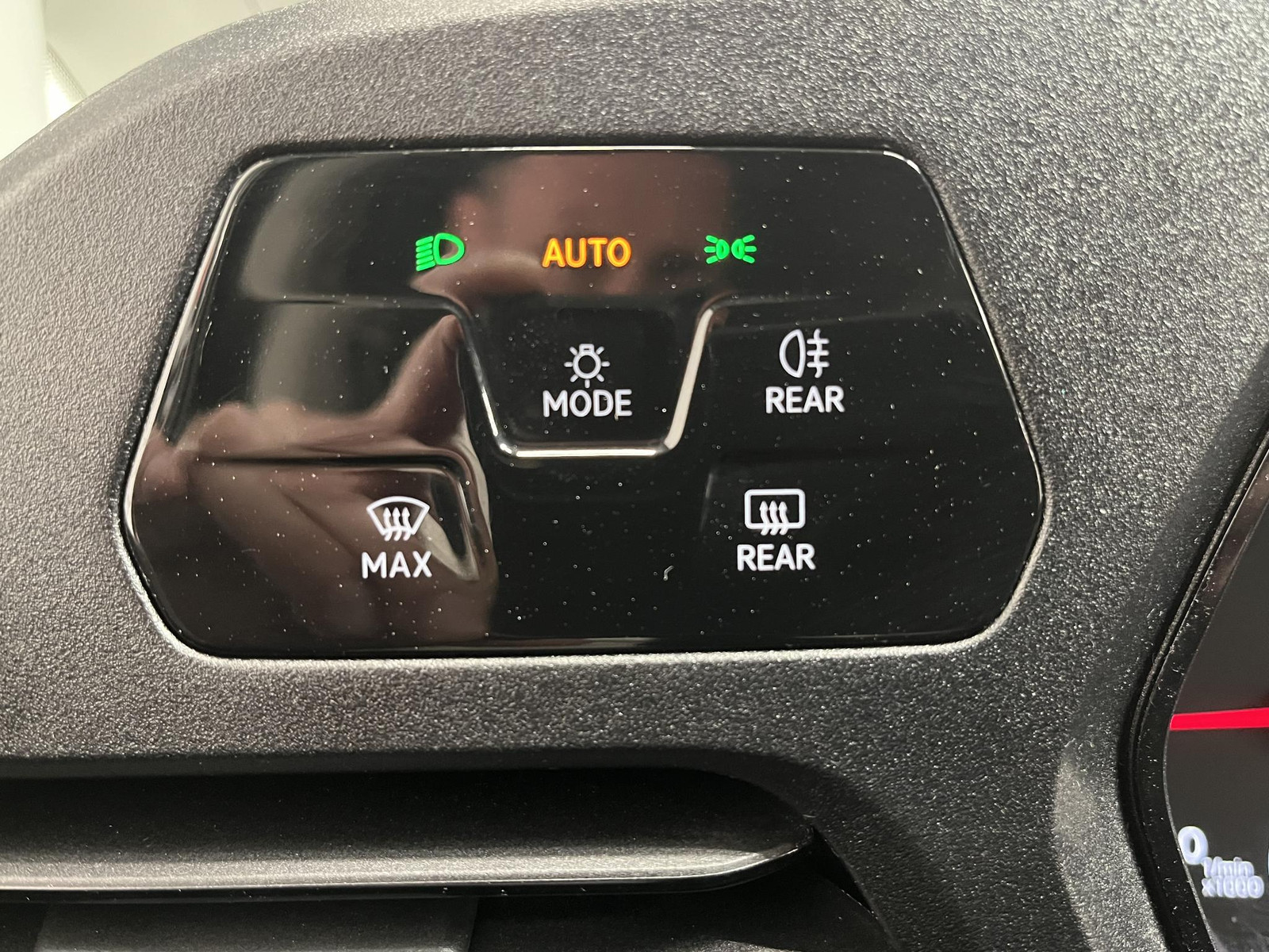 Volkswagen Caddy Cargo Maxi 2.0 TDI Style Automaat thumbnail 2