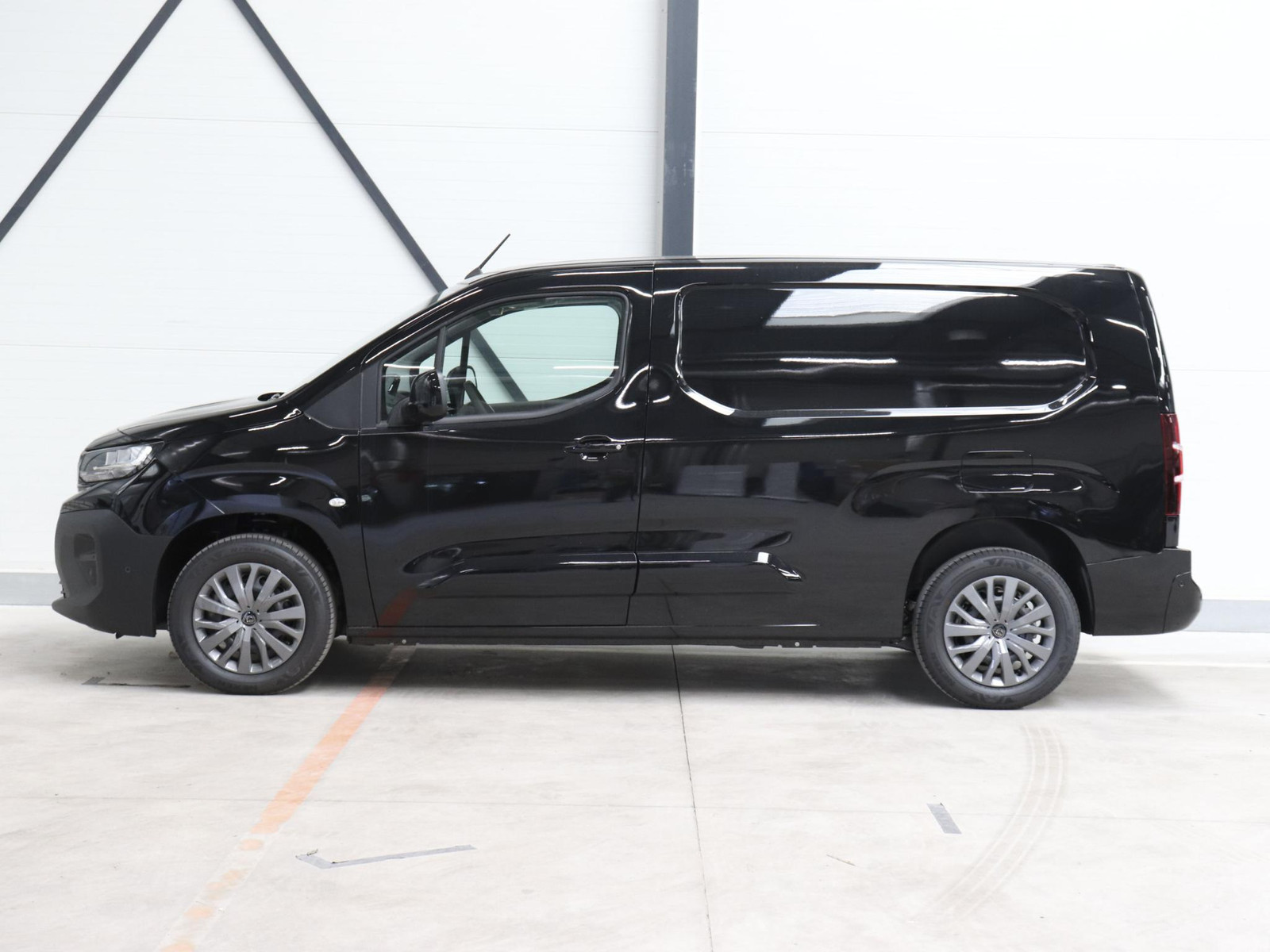Peugeot Partner 1.5 BlueHDi 130PK L2 Automaat