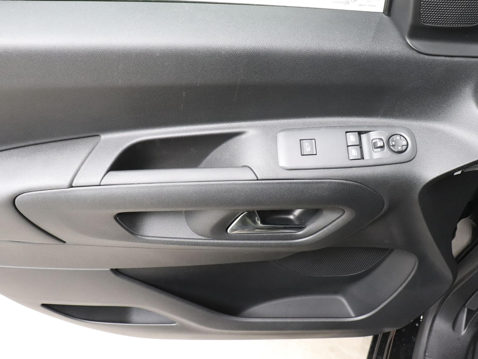Peugeot Partner 1.5 BlueHDi 130PK L2 Automaat thumbnail 6