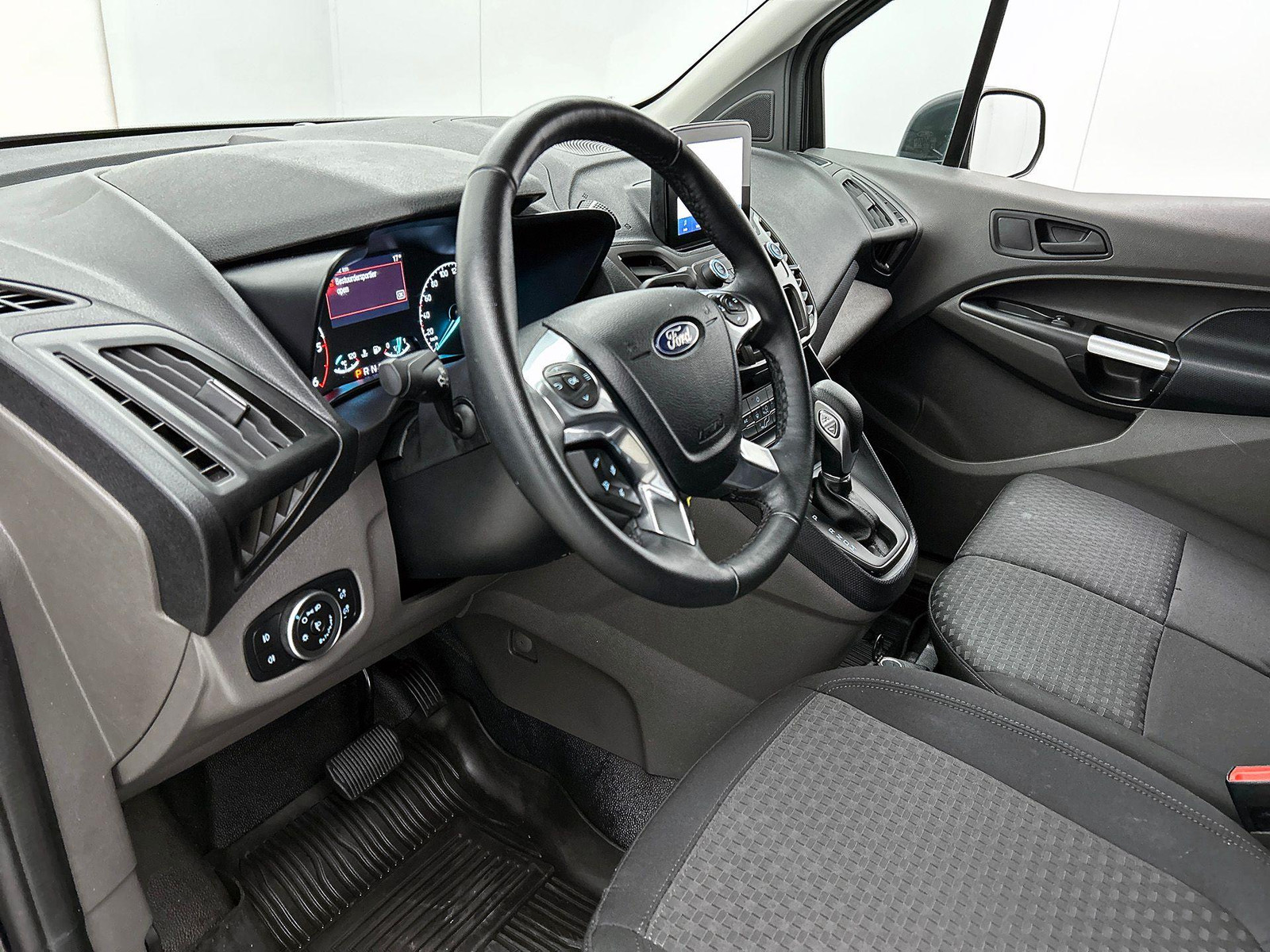 Ford Transit Connect 1.5 L2 Automaat