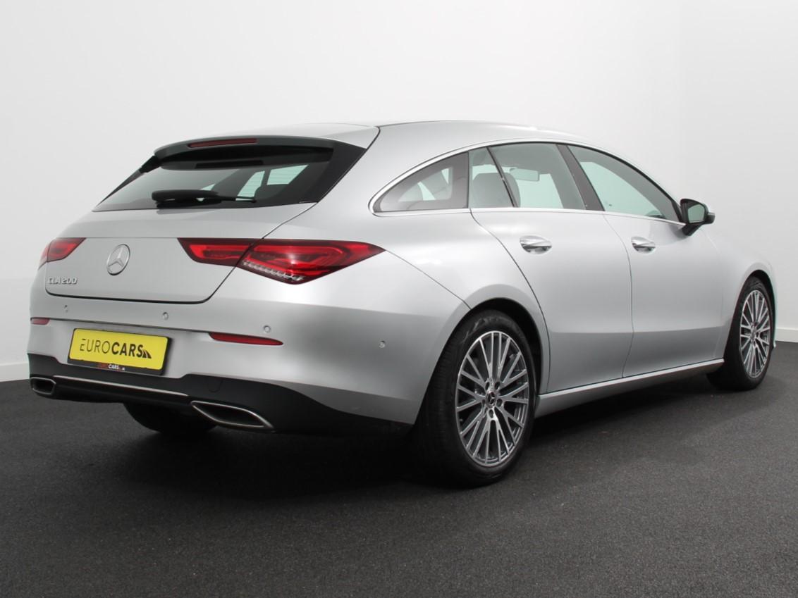 Mercedes-Benz CLA Shooting Brake 200 Progressive Premium thumbnail 3