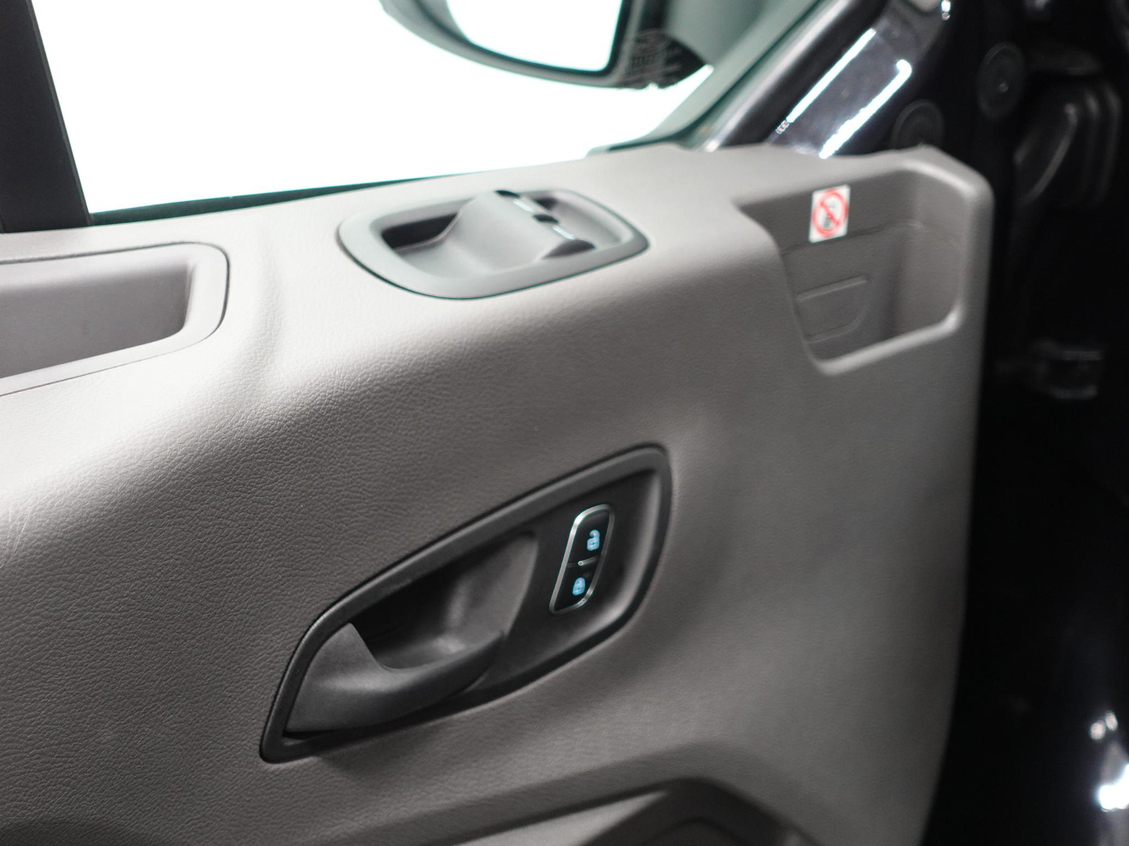 Ford Transit 105PK L2H2 Trekhaak Airco 360°Camera DAB+ thumbnail 3