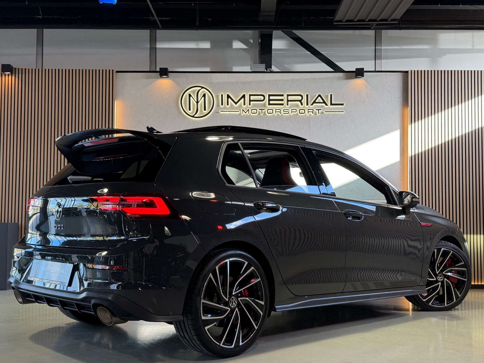 Volkswagen Golf 2.0 TSI GTI Clubsport Akra|PANO|HMK|Cam|Sfeer
