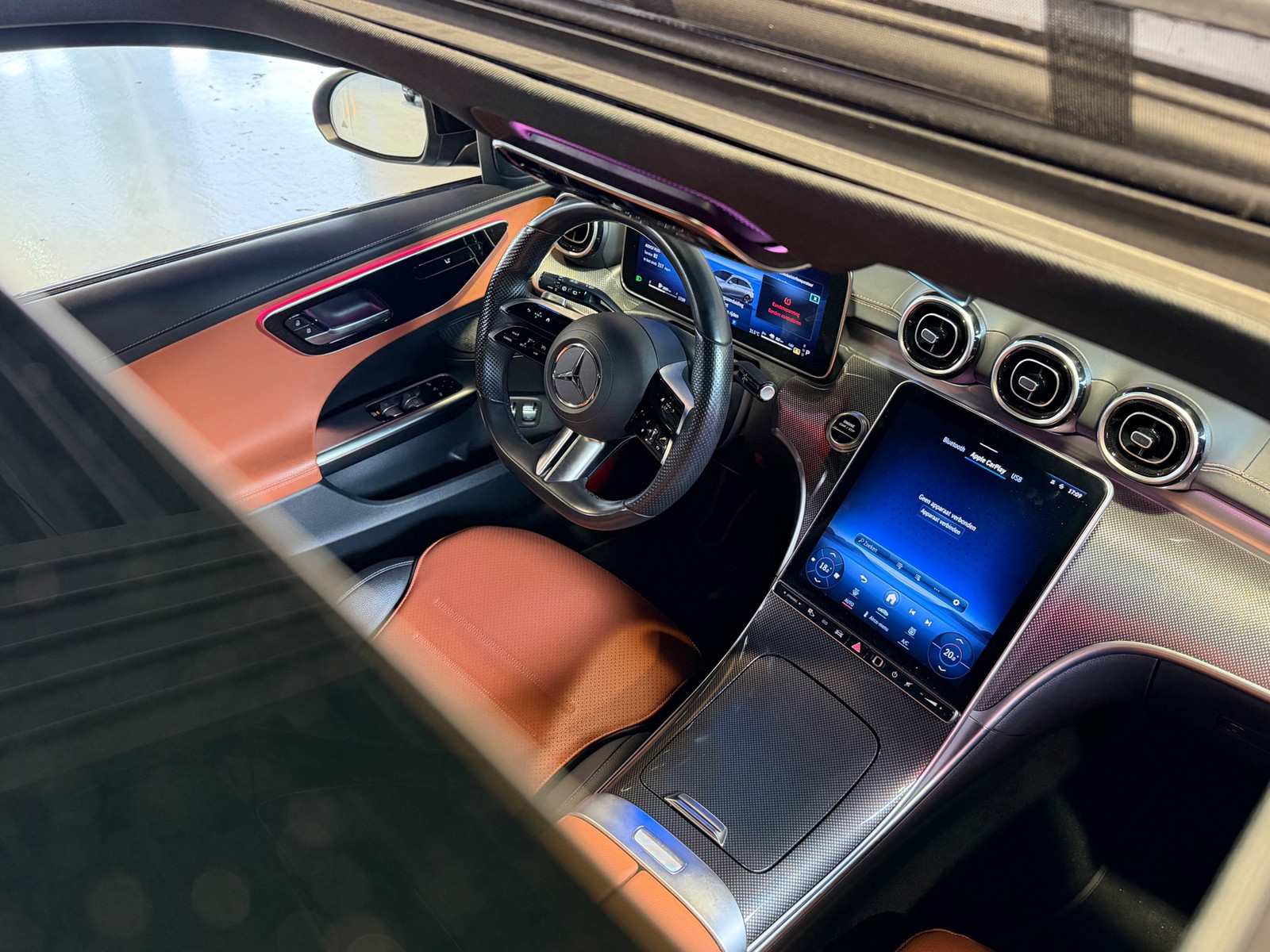 Mercedes-Benz C-Klasse Estate 300 e AMG Line Pano|Sfeer|Leder|Keyl