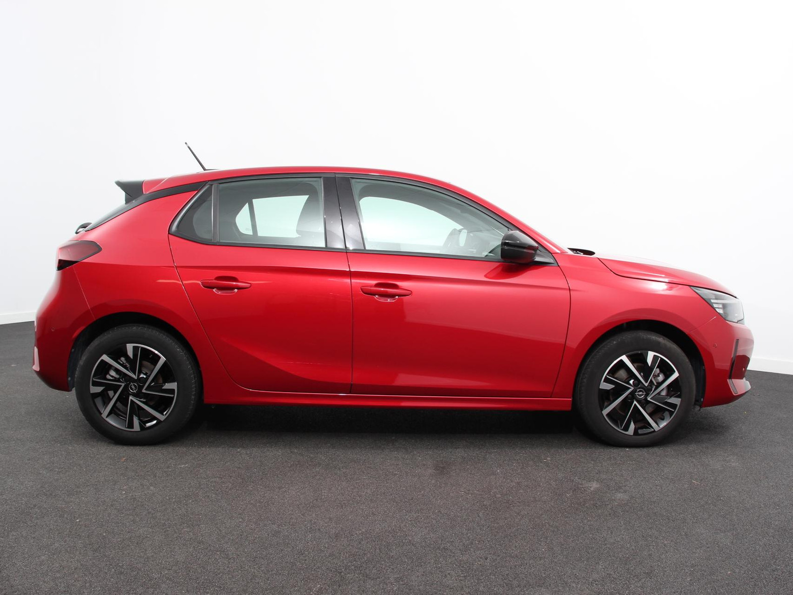 Opel Corsa 1.2 Turbo 100pk Automaat Hybrid GS-Line thumbnail 3