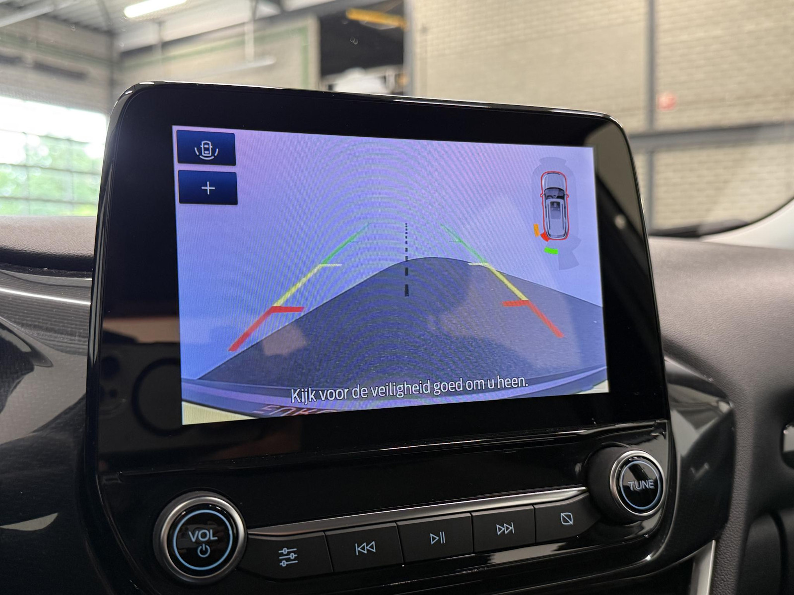 Ford Puma 1.0 EcoBoost Automaat Hybrid Titanium thumbnail 2