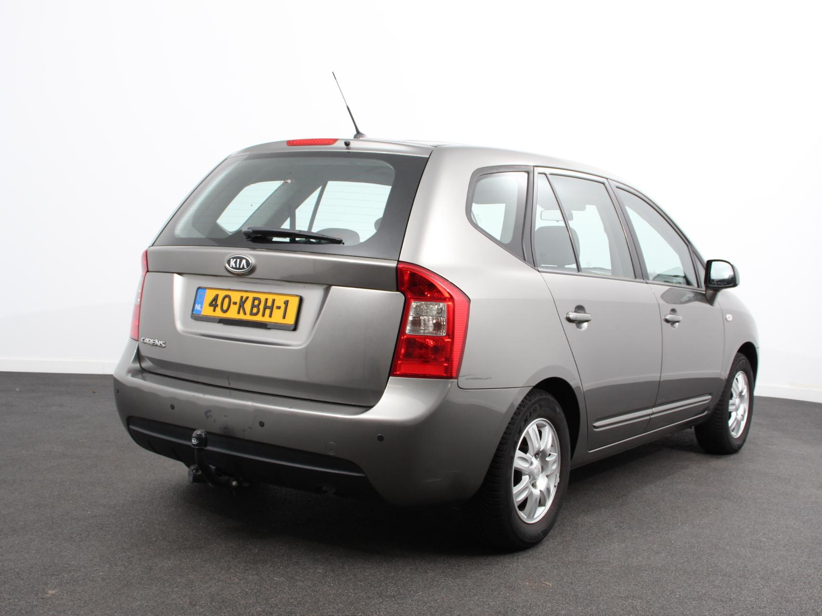 Kia Carens 2.0 CVVT X-tra thumbnail 7
