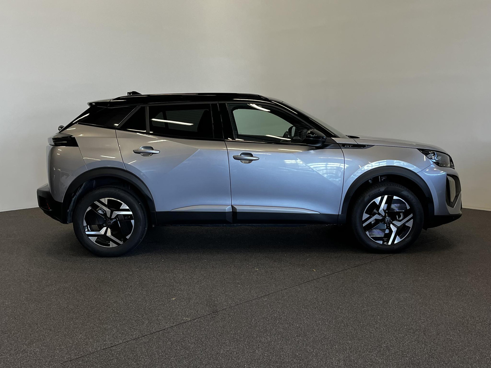 Peugeot 2008 1.2 PureTech 130pk Automaat GT-Line