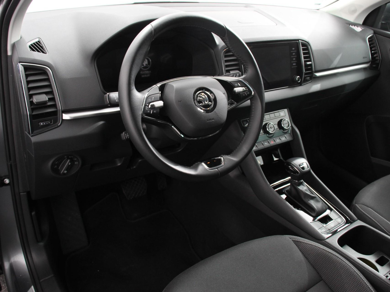 Škoda Karoq 1.5 TSI 150pk Automaat Ambition thumbnail 4