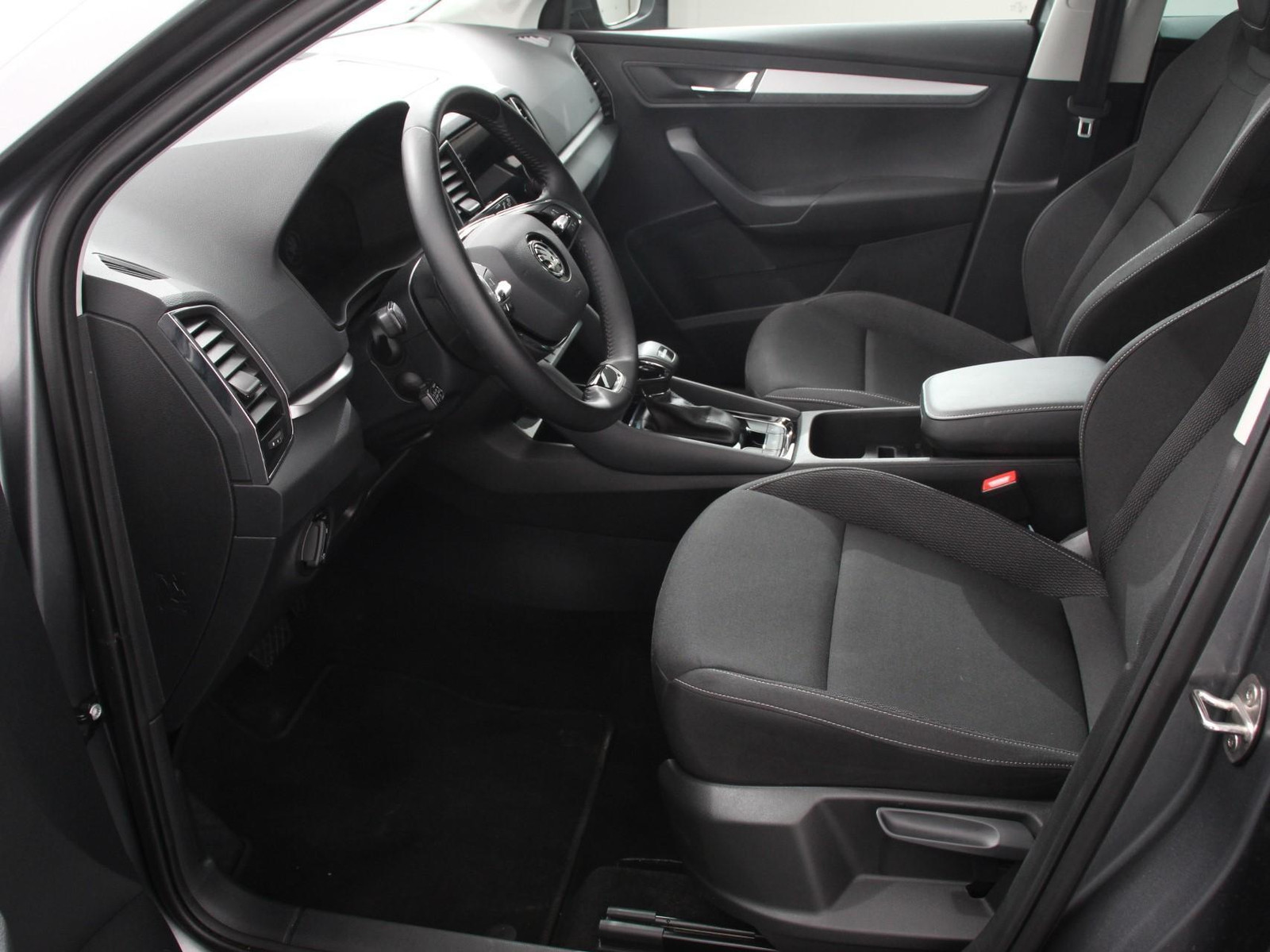 Škoda Karoq 1.5 TSI 150pk Automaat Ambition thumbnail 5