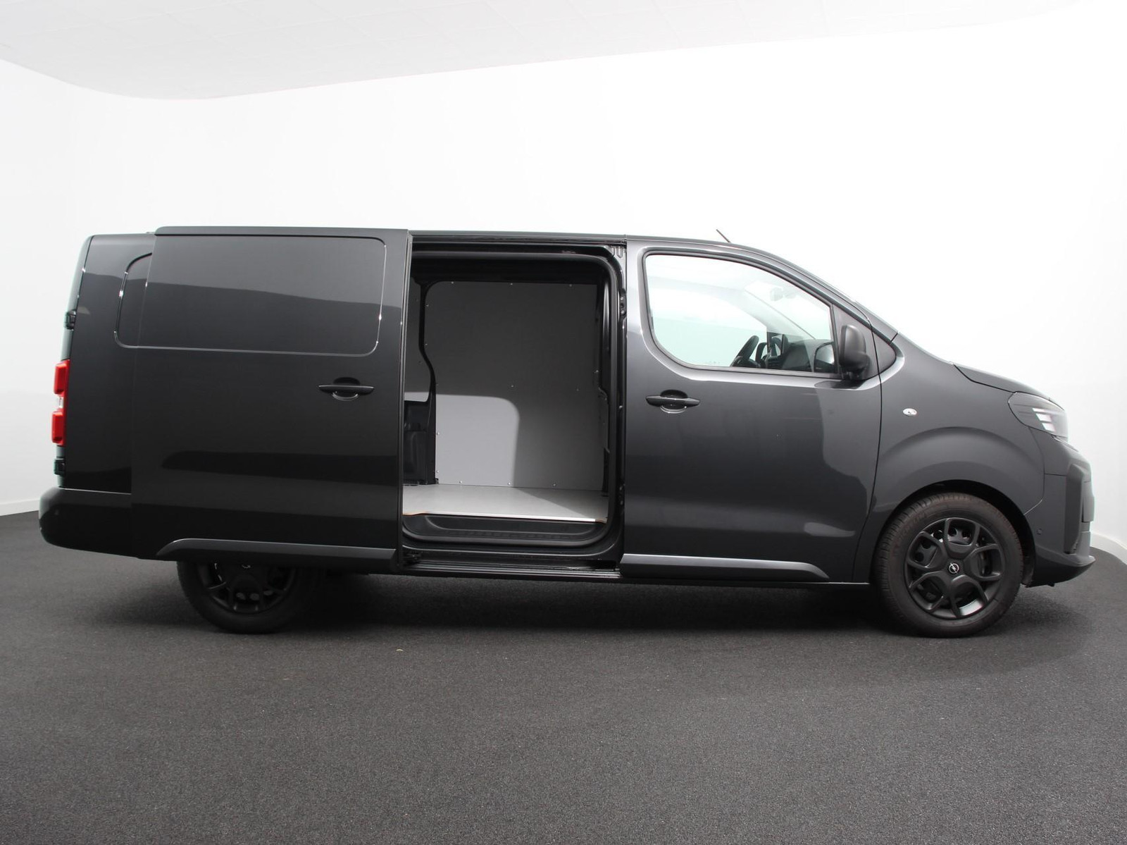 Opel Vivaro 1.5 Diesel 120 S&S L3 thumbnail 7