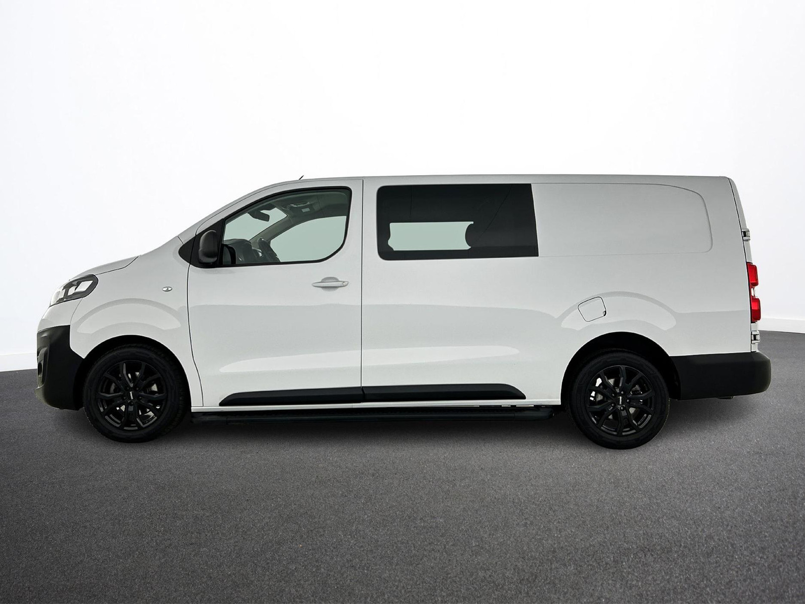 Opel Vivaro 145pk L3H1 Dubbele Cabine Sport Edition thumbnail 8
