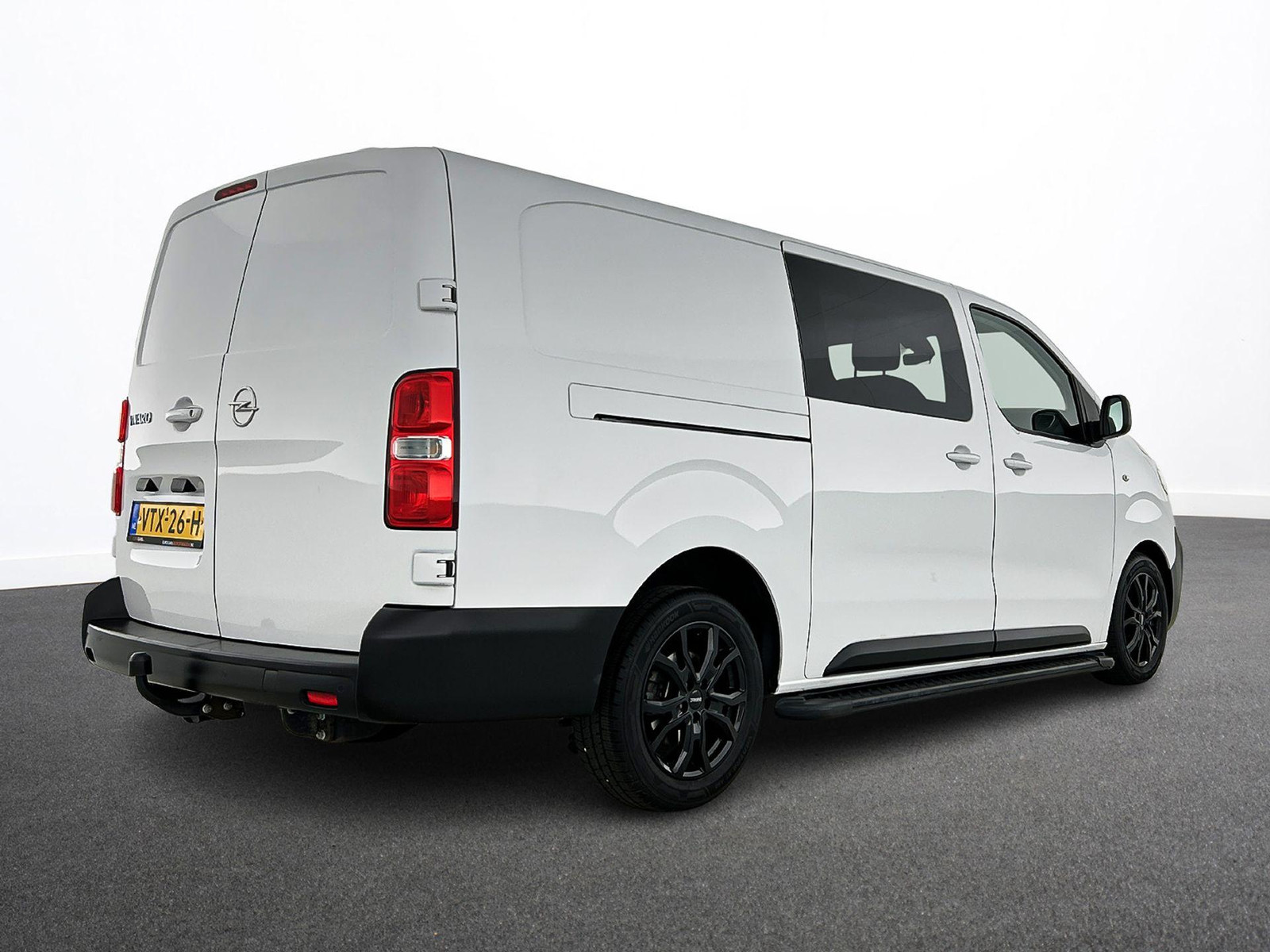 Opel Vivaro 145pk L3H1 Dubbele Cabine Sport Edition thumbnail 6