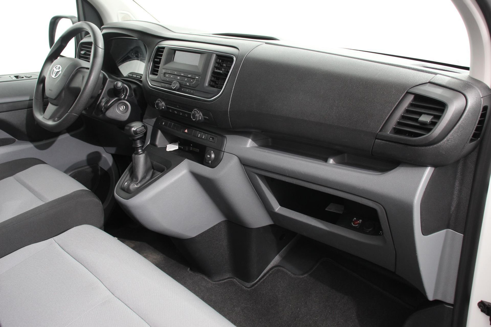 Toyota ProAce Shuttle 1.5 D-4D 116pk Dynamic VP thumbnail 8