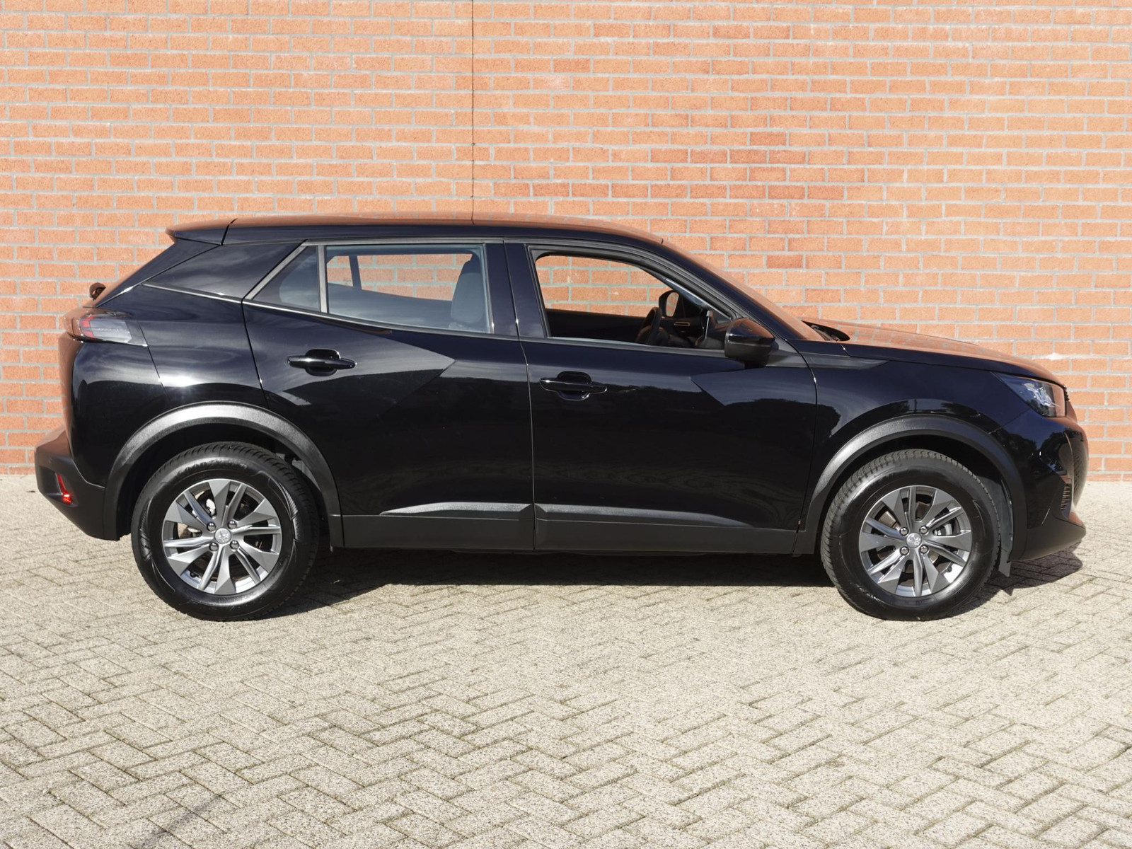 Peugeot 2008 1.2 PureTech 101pk Active Pack thumbnail 8