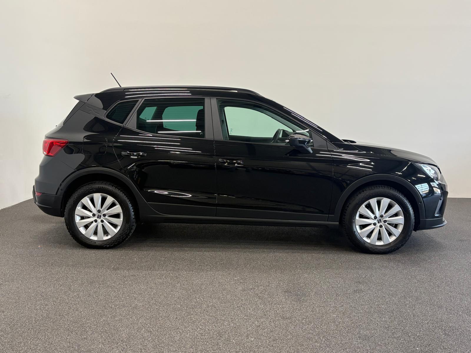 SEAT Arona 1.0 TSI 110pk Automaat Style Business Connect thumbnail 3