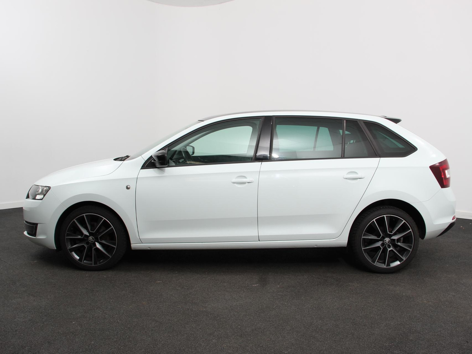 Škoda Rapid Spaceback 1.4 TSI 122pk Automaat Elegance Style