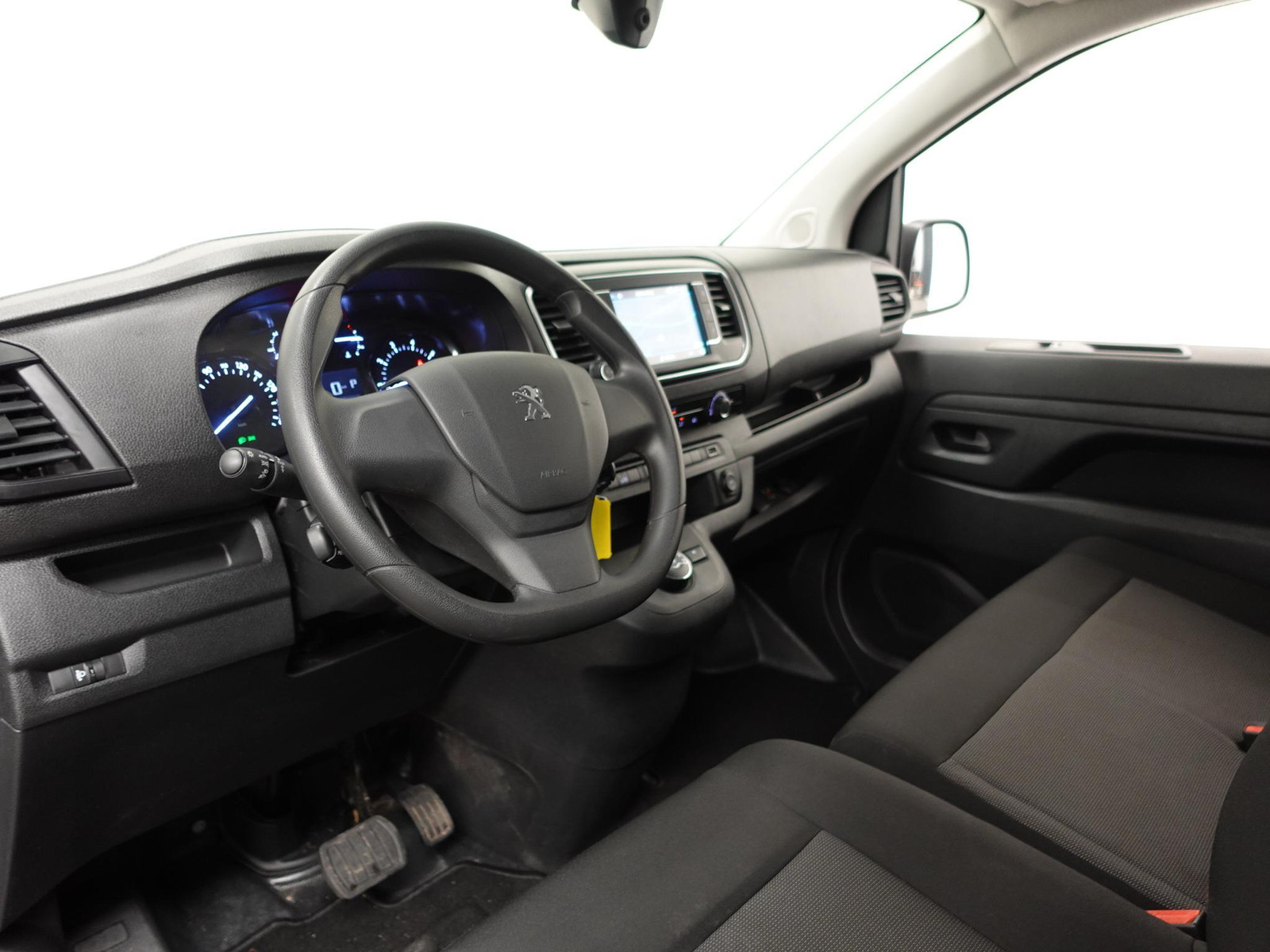Peugeot Expert 2.0 BlueHDI 145PK L3