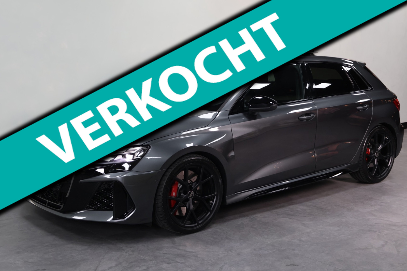 Audi RS3 Sportback quattro |Pano|Navi|Cruise|