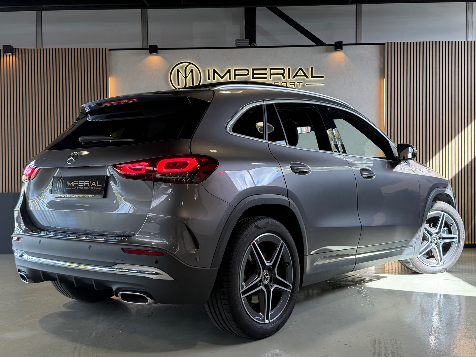 Mercedes-Benz GLA 250 4MATIC AMG Pano|Burm|Sfeer|Cam