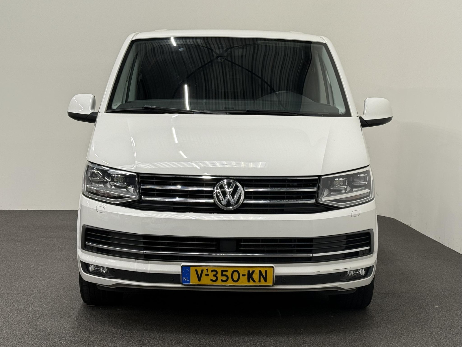 Volkswagen Transporter 2.0 TDI L2H1 Automaat
