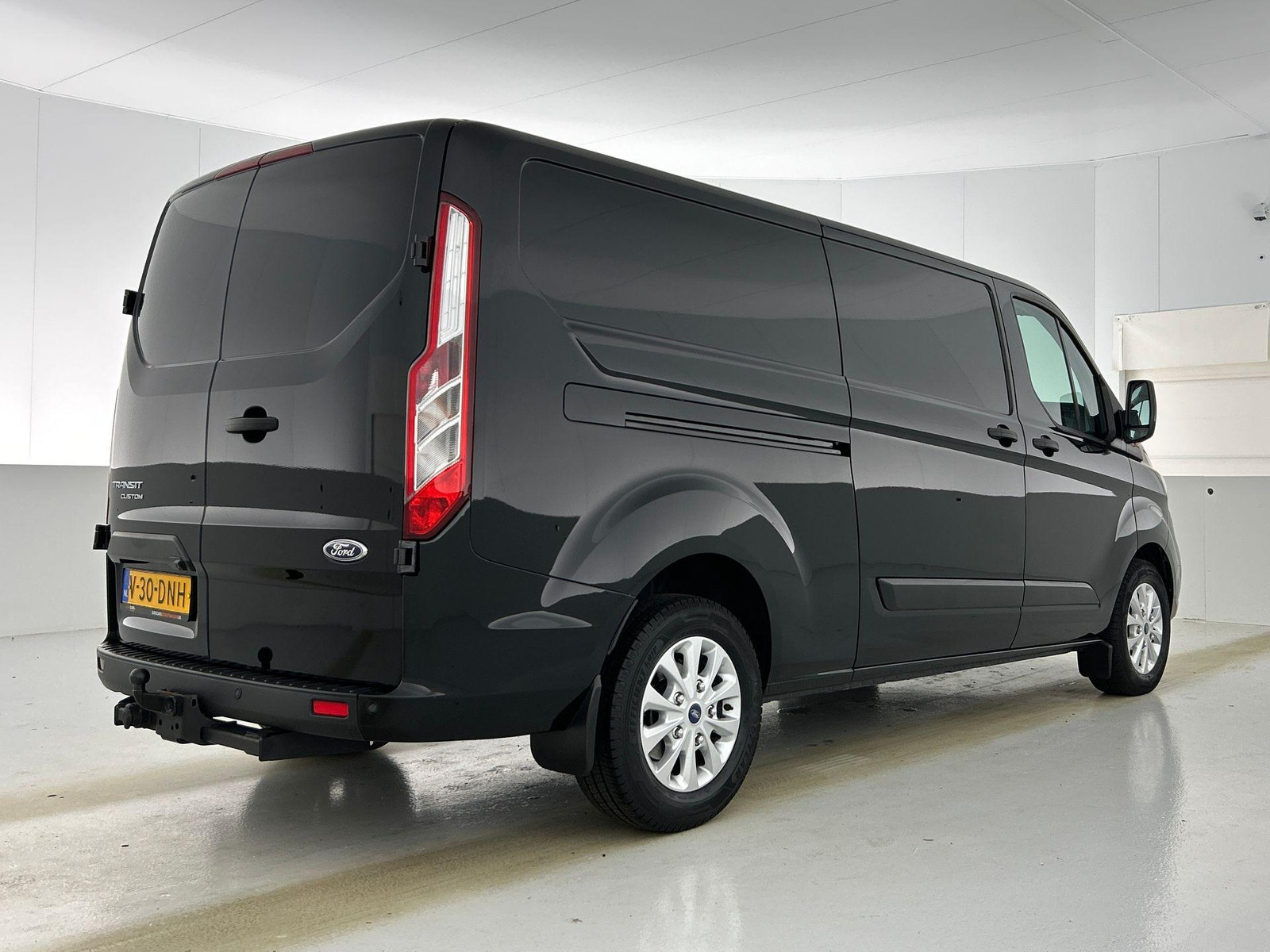 Ford Transit Custom 300 2.0 TDCI L2H1 Trend Automaat thumbnail 6