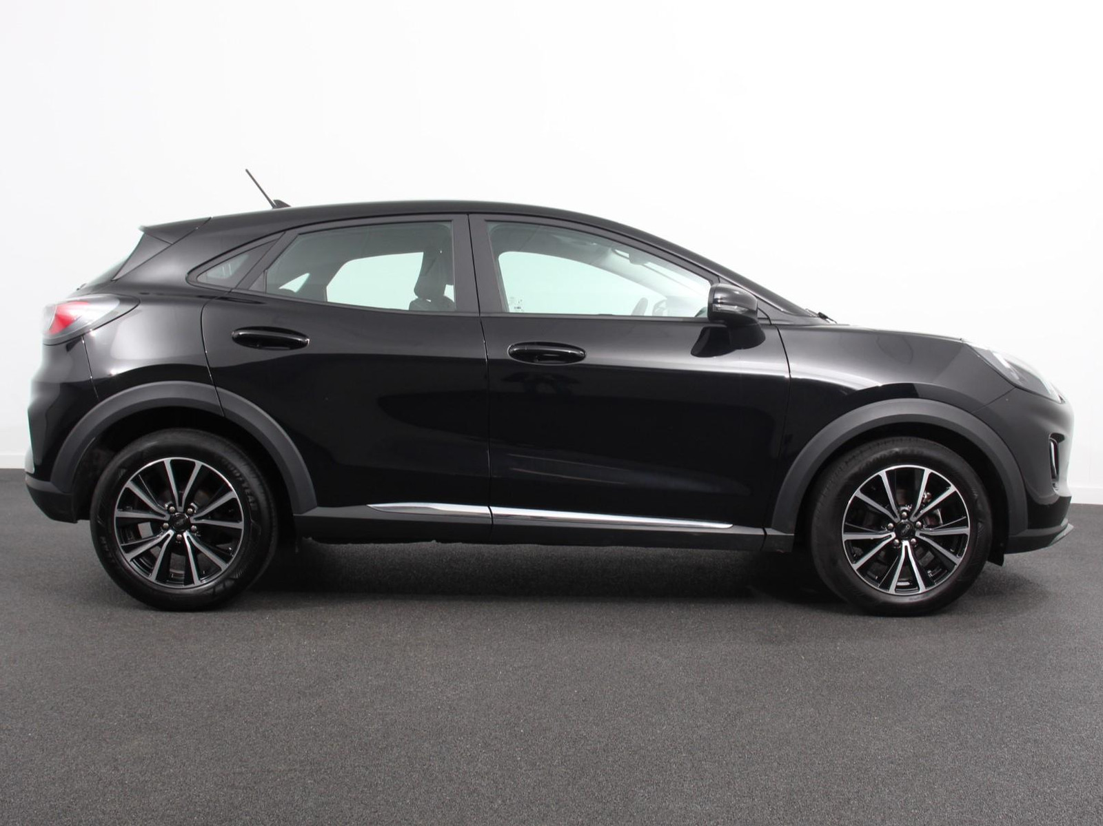 Ford Puma 1.0 EcoBoost Automaat Titanium