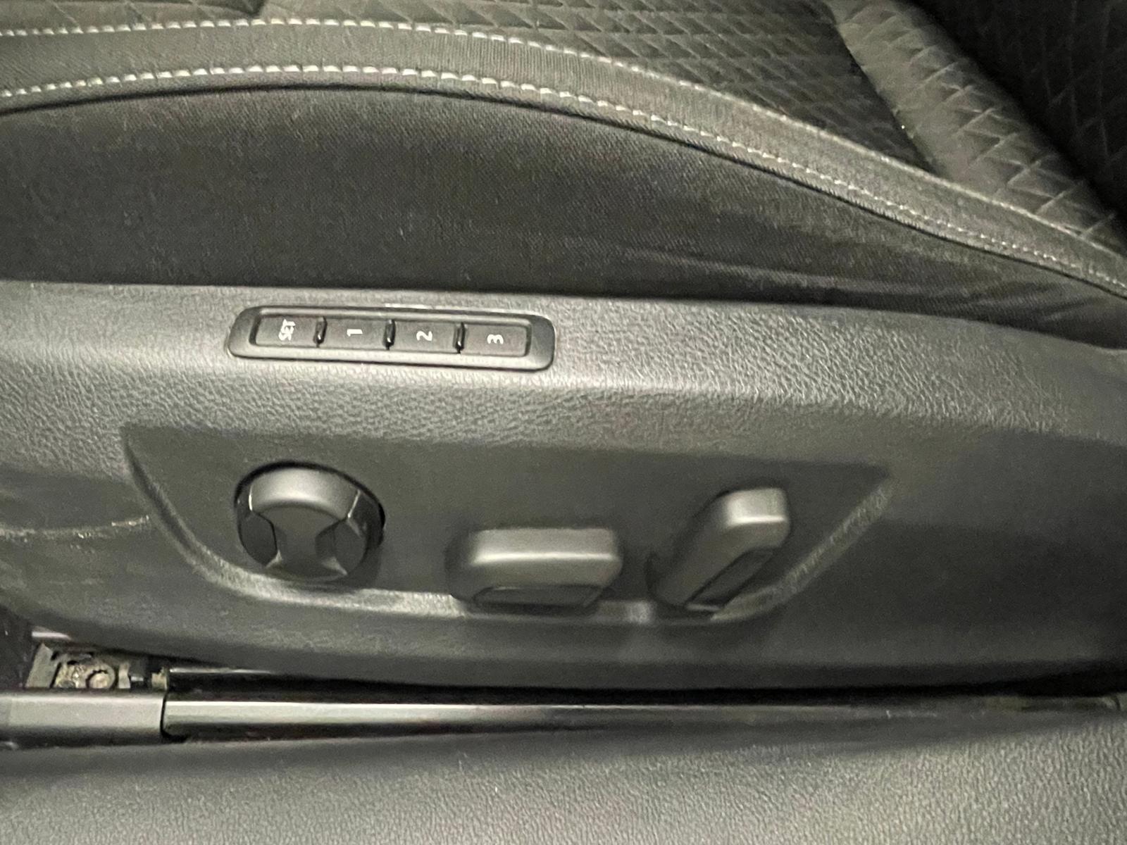 Škoda Superb Combi 1.4 TSI iV Business Edition PHEV Automaat
