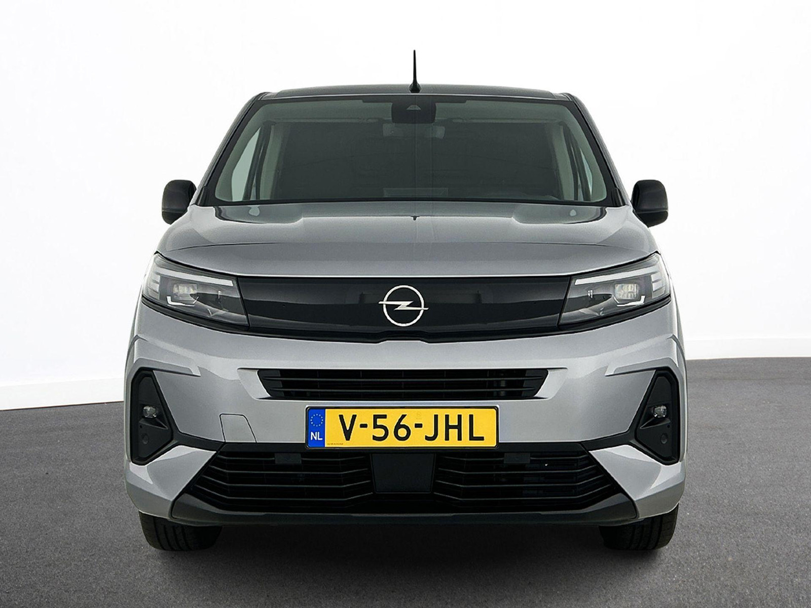 Opel Combo 1.5 BlueHDi 130PK L2 Automaat thumbnail 3